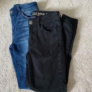 2 pairs of American Eagle Outfitters Jeans 👖